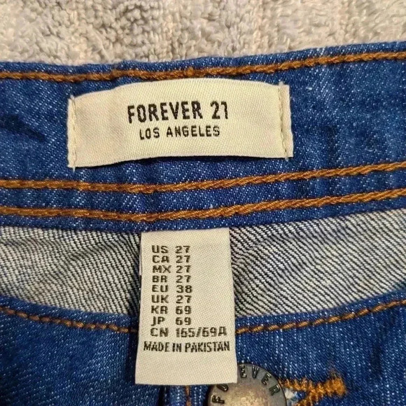 Forever 21 Raw Hem Fringe High Waist Blue Stretch Denim Jean Shorts Size 27 NWT - Picture 7 of 7